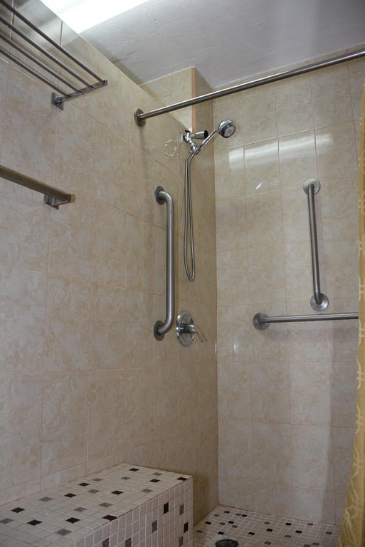 Hostal Universitario Сан-Херман Екстер'єр фото